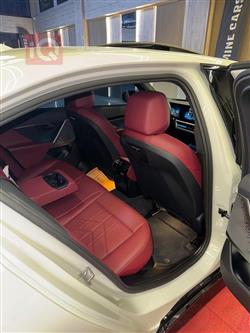 بی ئێم دەبڵیو سیریەس 5